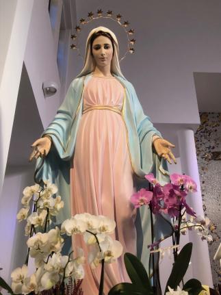 Maria, Königin des Friedens